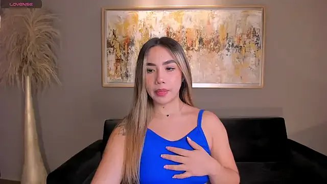 AnnieMonroe1 on StripChat