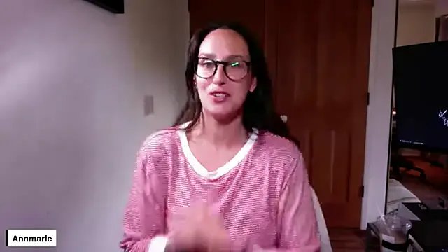 annmarieferrara on StripChat