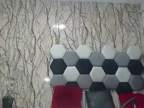 AntonellaBlanc on StripChat