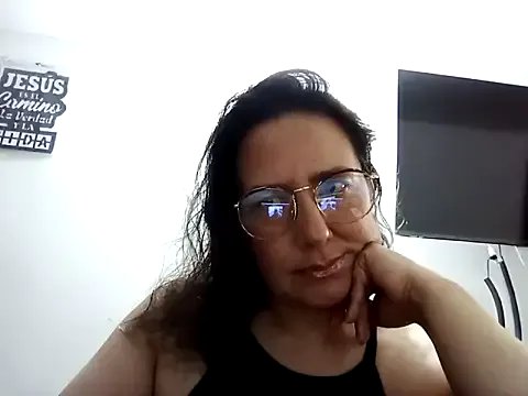 antonellagold43 on StripChat