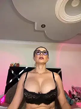 antonhella1 on StripChat
