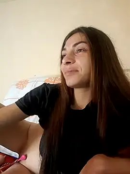 AntoniaHottie on StripChat