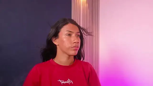 AntoniaSantos on StripChat