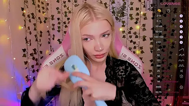 AnyaTaylor_ — Freechat on StripChat