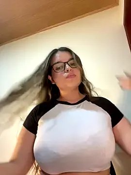 Aphrill on StripChat