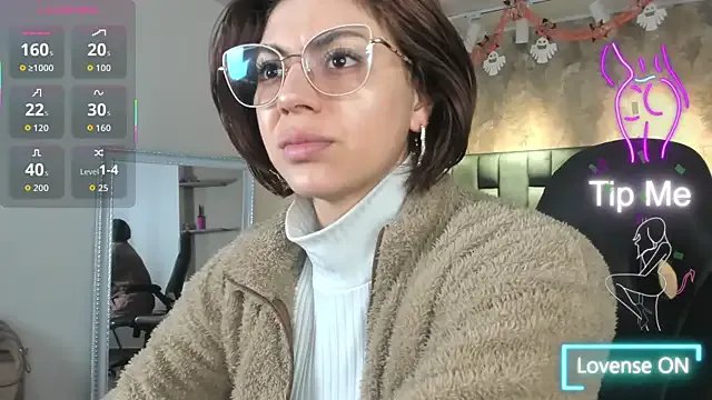 april_dumont on StripChat