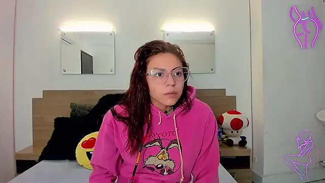 april_dumont on StripChat