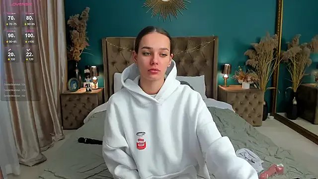 AprilWong on StripChat