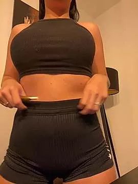 Freechat ArabicSugarBaby on StripChat