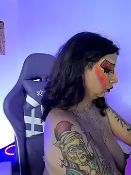 Aria_Bennett21 on StripChat