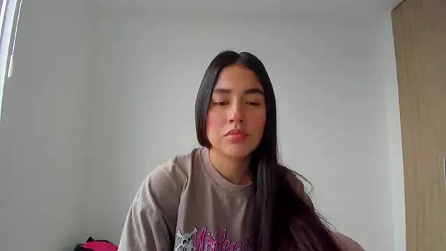 AriaMontgomery on StripChat