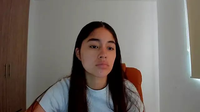 AriaMontgomery on StripChat