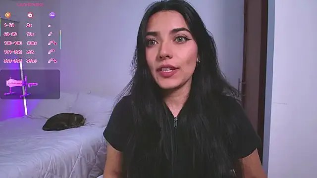 ariana_bae_ on StripChat 