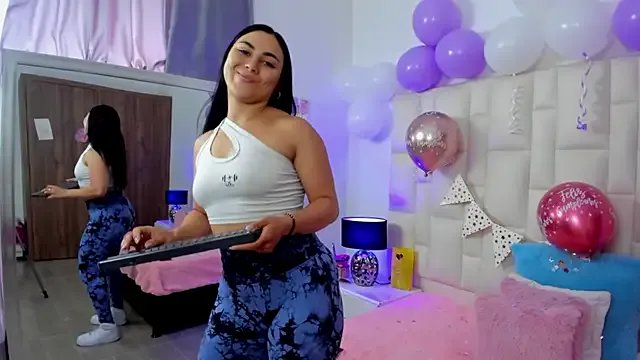 Ariana_rouse on StripChat