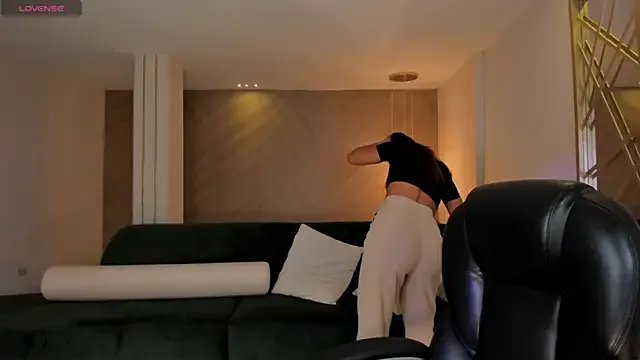 ArianaDumont — Full Naked