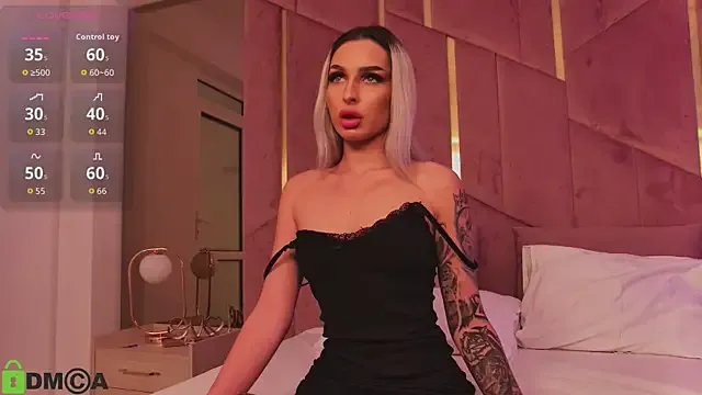 AriannaLure on StripChat