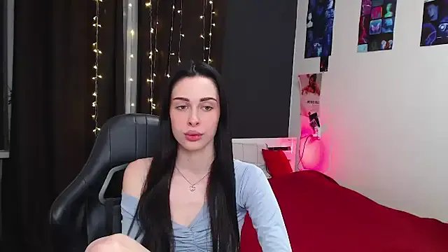 ariel_is_on_vacation on StripChat