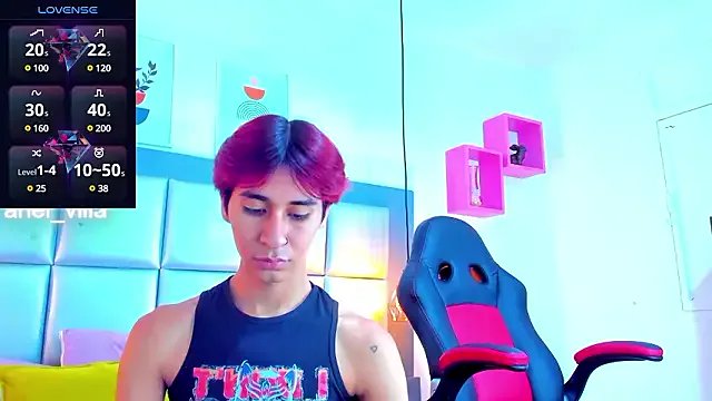 ariel_villa on StripChat