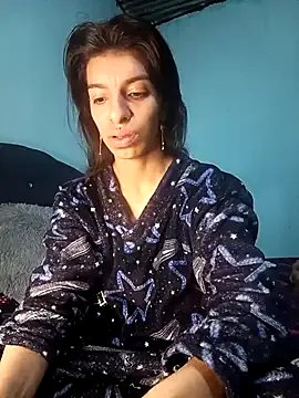 Ariell_Kieran on StripChat