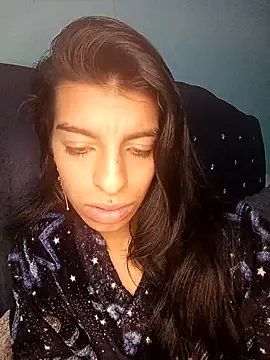 Ariell_Kieran on StripChat