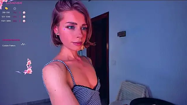 Arielle__03 on StripChat