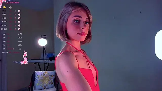 Arielle__03 on StripChat