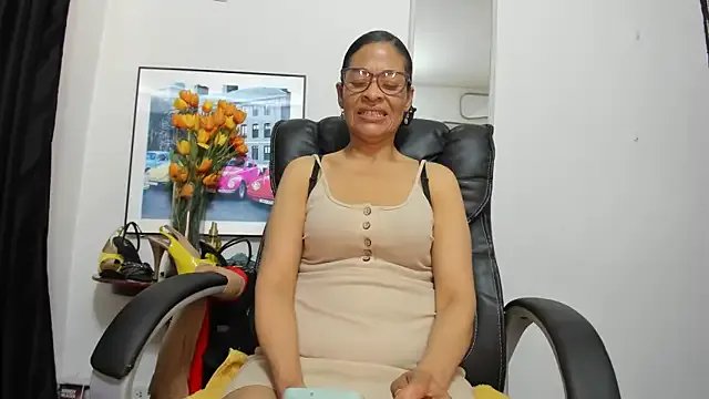 Aries_Mature on StripChat