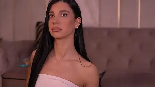 ArinaCarter on StripChat