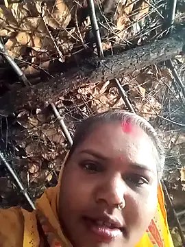 ARPITA_999 on StripChat