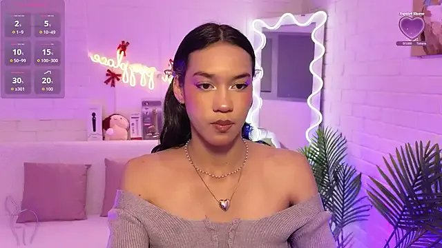 artemiss_tay on StripChat