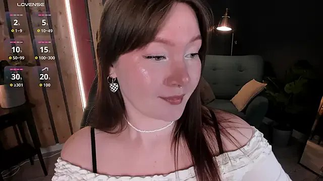 Ash_Hasmy on StripChat