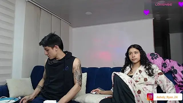 ashely_ryan24 on StripChat