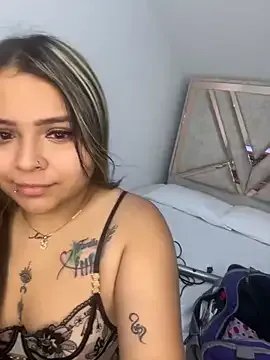 ashley-swift- on StripChat
