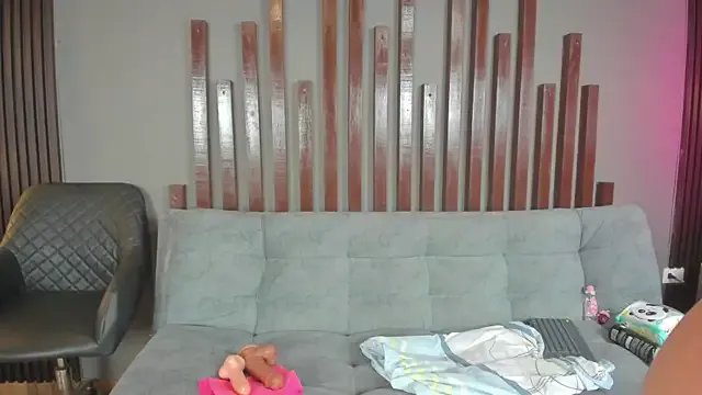 ashley_jonee on StripChat