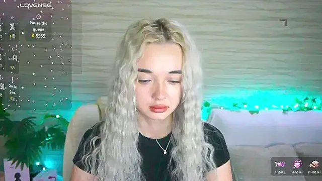 Ashley_S on StripChat