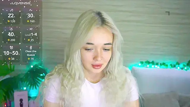 Ashley_S on StripChat