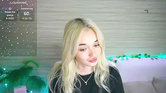 Ashley_S on StripChat