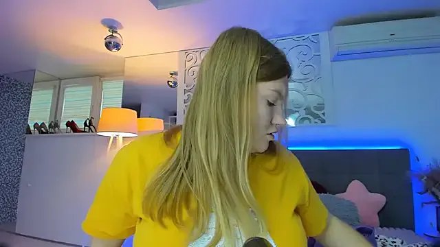 AshleyJoness on StripChat