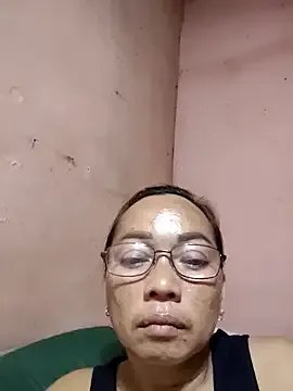 asianwet4u on StripChat