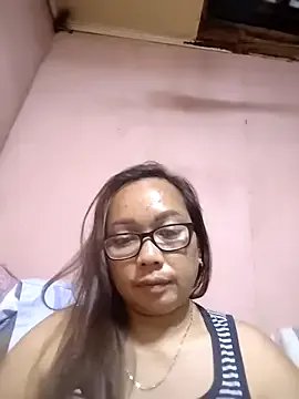 asianwet4u on StripChat