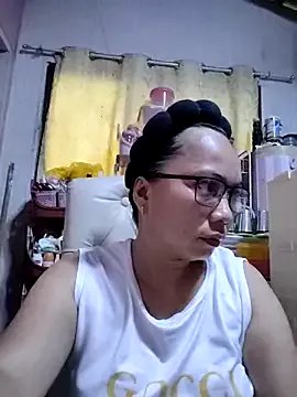 asianwet4u on StripChat