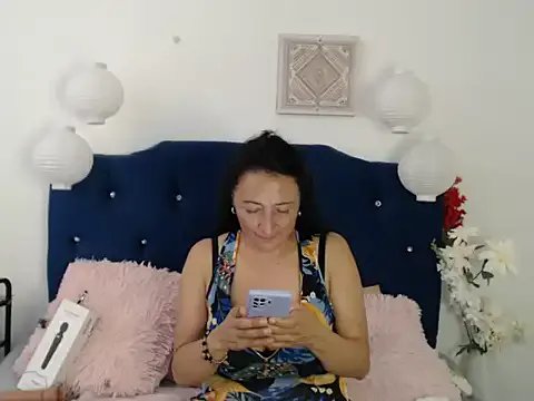 Astrid_Mller on StripChat