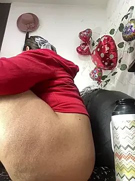 Atenea168 on StripChat