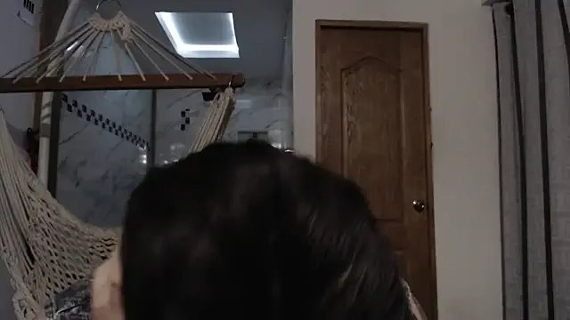 AteneoJr on StripChat