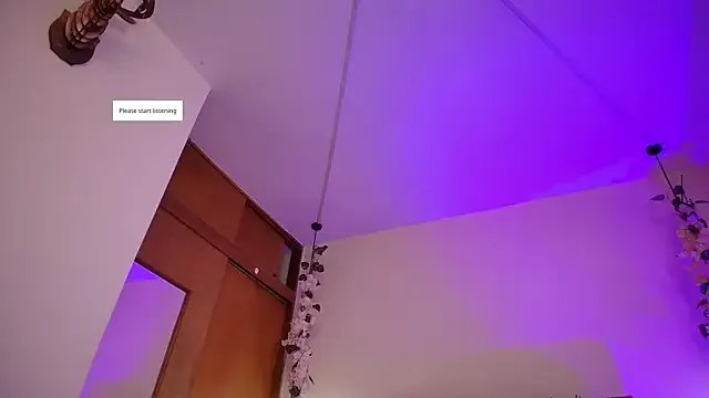 Athompzon on StripChat