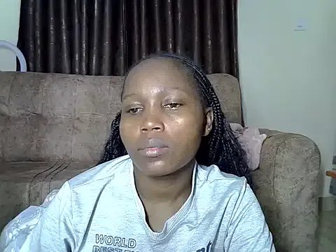 AurelAda on StripChat