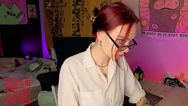 Aurisinst on StripChat