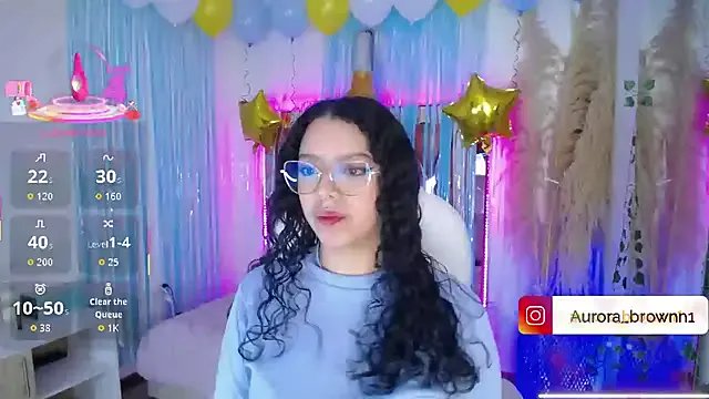 Aurora_Brownn on StripChat