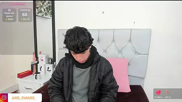 Freechat Axel__Evans on StripChat