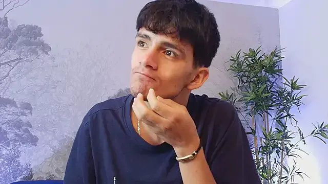 Axel_Draven on StripChat